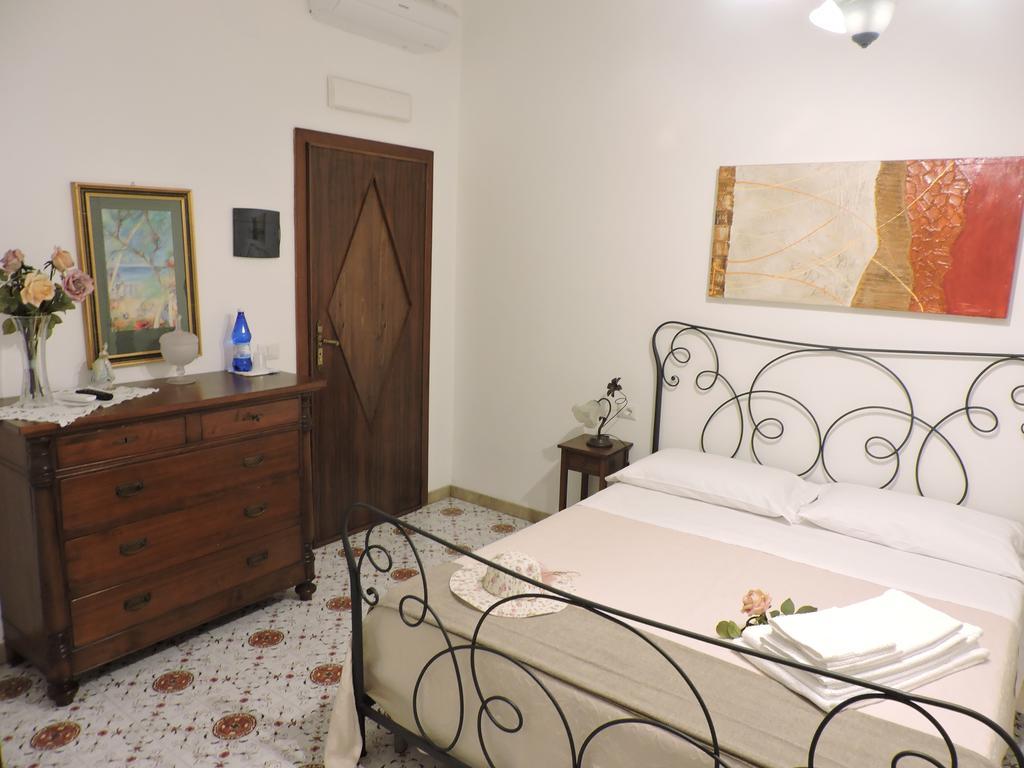 B&B Il Muro Vecchio Giardini Naxos Room photo